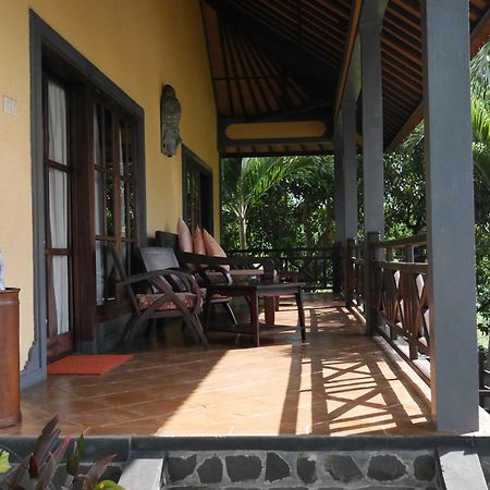 Puri Mangga Sea View Resort And Spa Lovina Dış mekan fotoğraf
