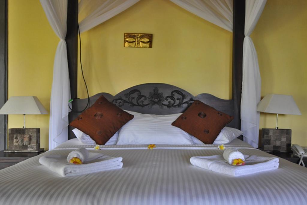 Puri Mangga Sea View Resort And Spa Lovina Oda fotoğraf